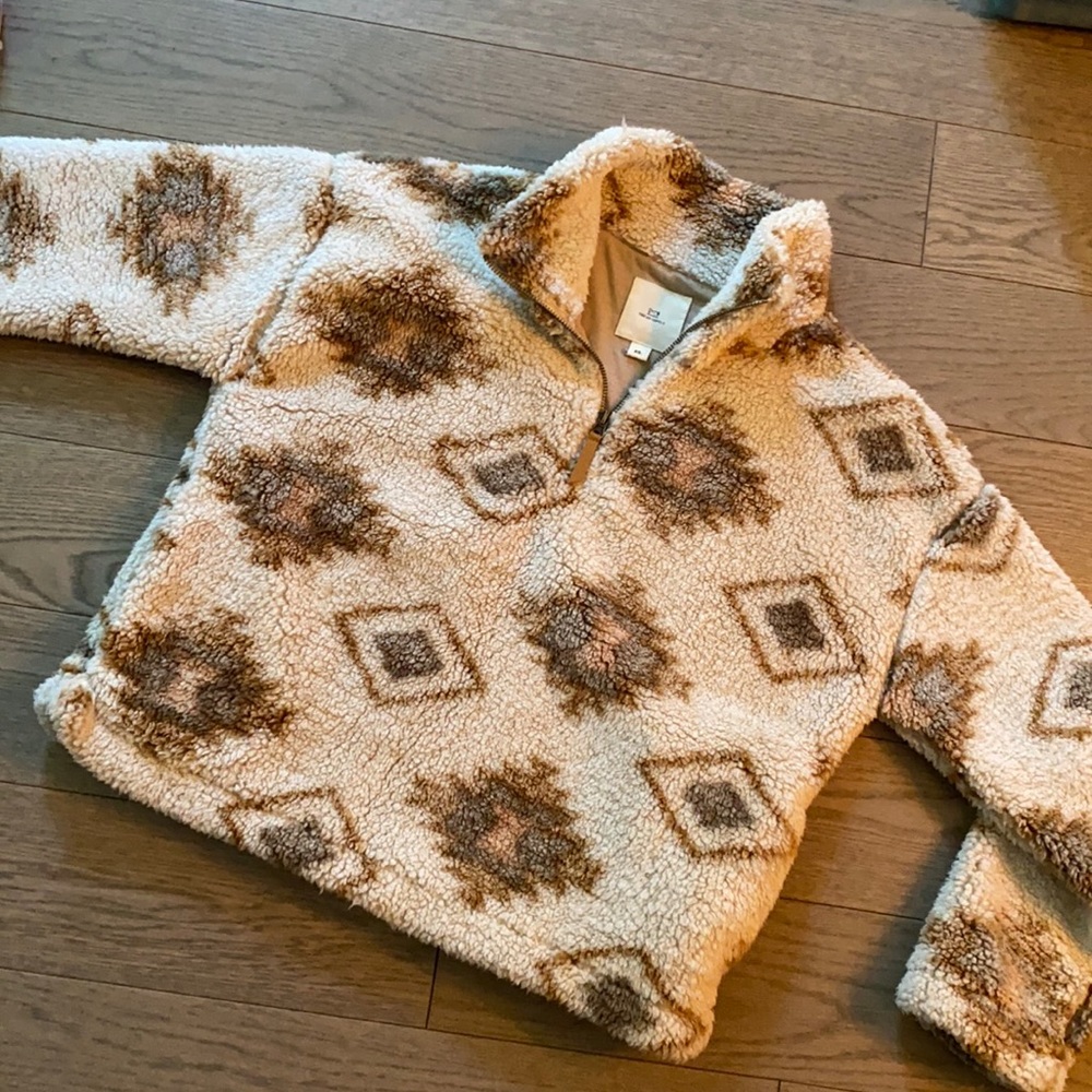 Wool Pullover